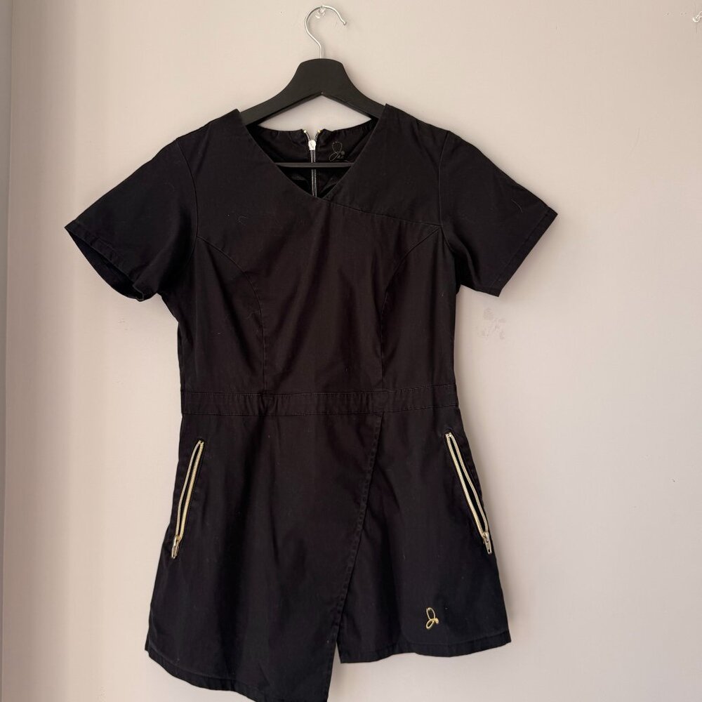 Black Shift Jumper
